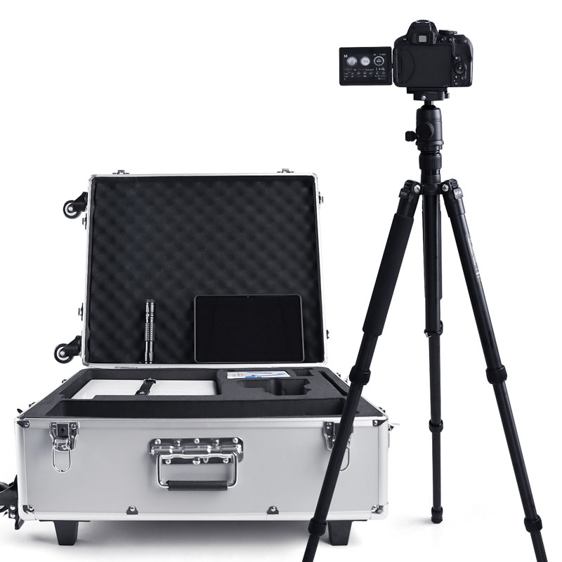 便攜EL檢測儀助力光伏電站現(xiàn)場檢測與缺陷排查